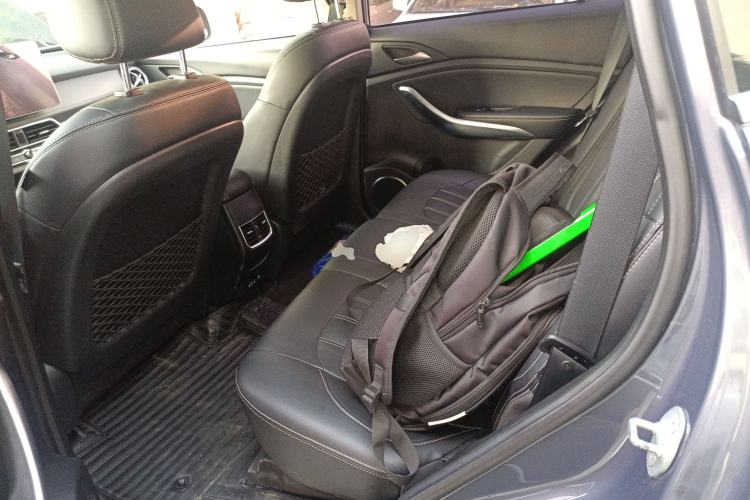 Used BYD Song New Energy 2019 Song DM 1.5TID Smart Connect Dynamic Model Left Rear Seat