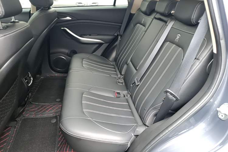 Used BYD Song New Energy 2019 Song DM 1.5TID Smart Connect Dynamic Model Left Rear Seat