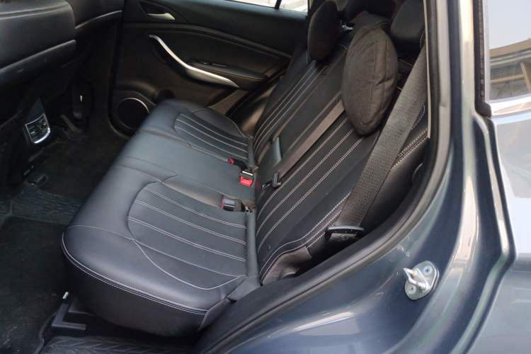 Used BYD Song New Energy 2019 Song DM 1.5TID Smart Connect Dynamic Model Left Rear Seat
