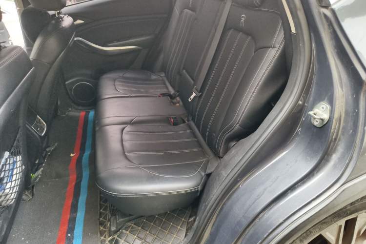 Used BYD Song New Energy 2019 Song DM 1.5TID Smart Connect Premium Model Left Rear Seat