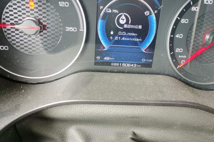 Used BYD Song New Energy 2019 Song DM 1.5TID Smart Connect Dynamic Model Odometer Close Up
