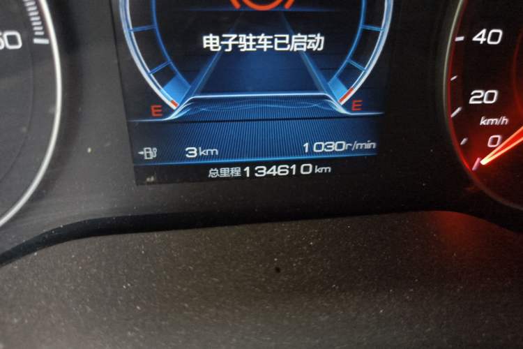 Used BYD Song New Energy 2019 Song DM 1.5TID Smart Connect Premium Model Odometer Close Up