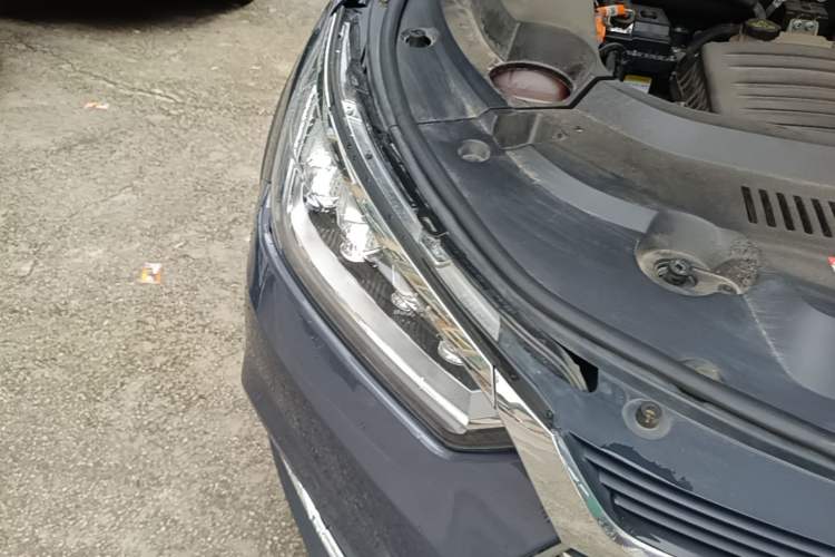 Used BYD Song New Energy 2019 Song DM 1.5TID Smart Connect Dynamic Model Right Front Headlight