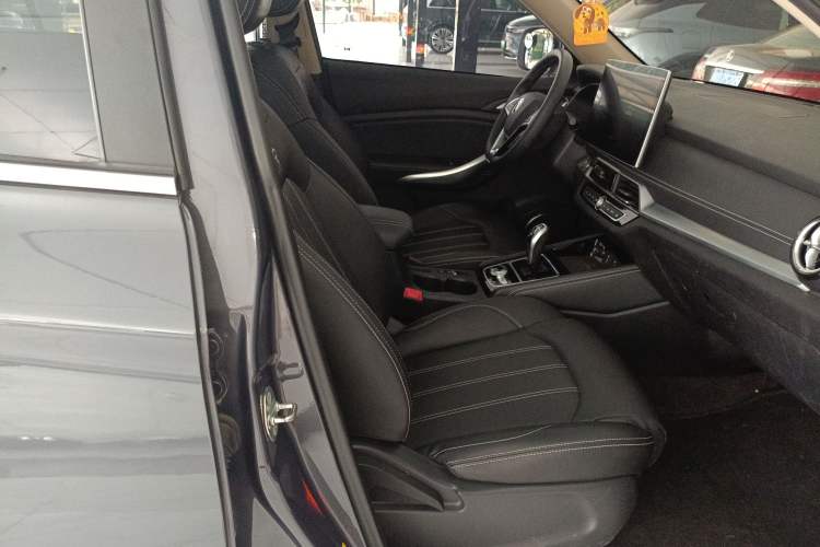Used BYD Song New Energy 2019 Song DM 1.5TID Smart Connect Premium Model Right Front Seat