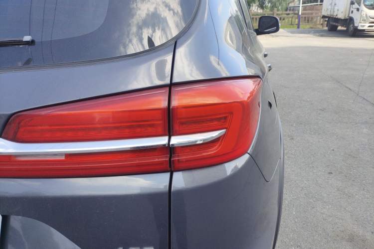 Used BYD Song New Energy 2019 Song DM 1.5TID Smart Connect Premium Model Right Rear Taillight