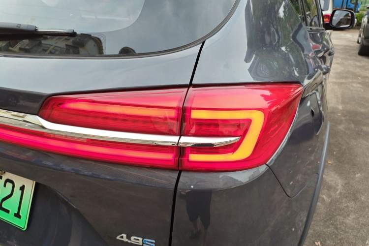 Used BYD Song New Energy 2019 Song DM 1.5TID Smart Connect Dynamic Model Right Rear Taillight