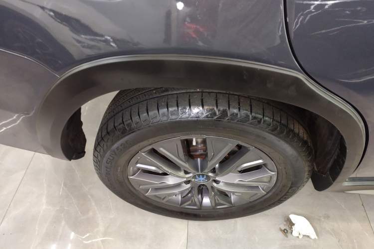 Used BYD Song New Energy 2019 Song DM 1.5TID Smart Connect Dynamic Model Right Rear Wheel Hub