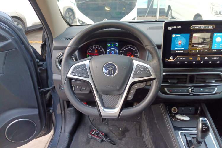 Used BYD Song New Energy 2019 Song DM 1.5TID Smart Connect Dynamic Model Steering Wheel