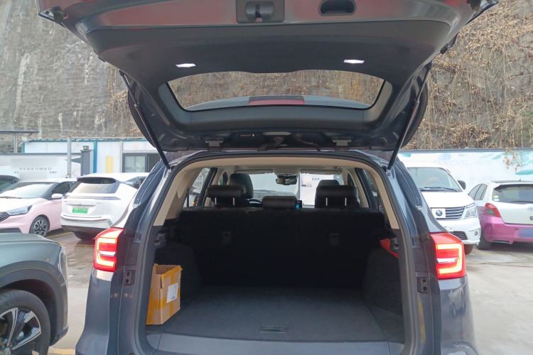 Used BYD Song New Energy 2019 Song DM 1.5TID Smart Connect Dynamic Model Trunk