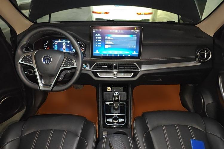 Used BYD Song New Energy 2019 Song DM 1.5TID Smart Connect Premium Model Center Console