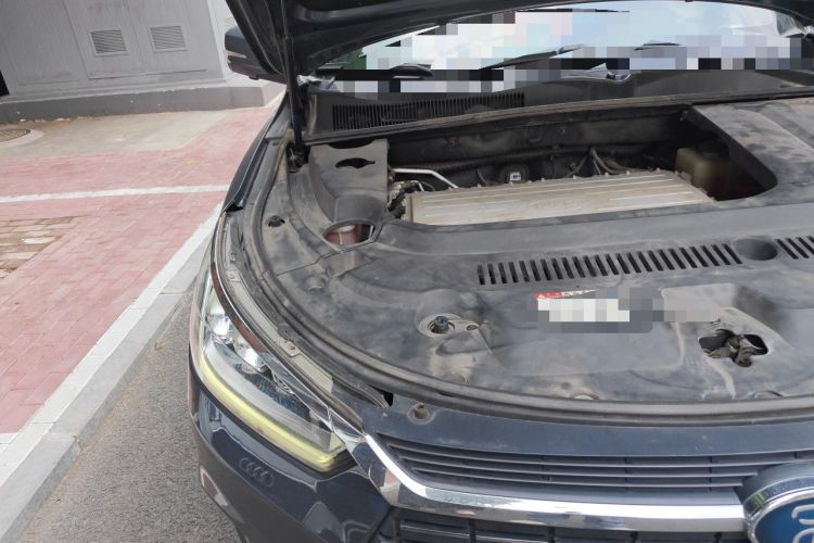Used BYD Song New Energy 2019 Song EV500 Smart Connect Elite Model Engine Bay Right