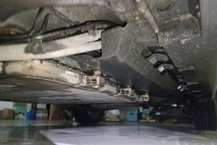 Used BYD Song New Energy 2019 Song DM 1.5TID Smart Connect Dynamic Model Chassis Front Left