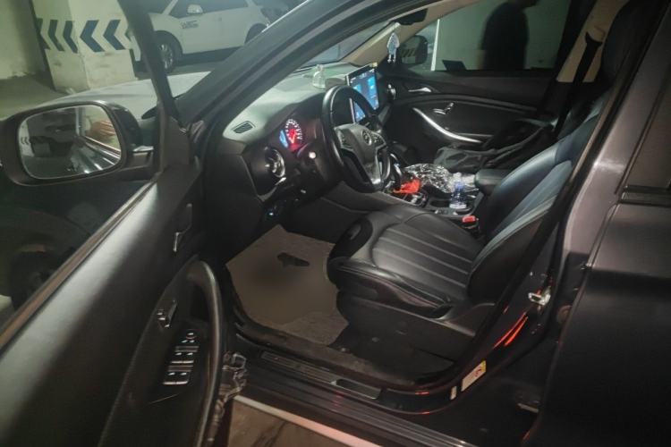 Used BYD Song New Energy 2019 Song DM 1.5TID Smart Connect Dynamic Model Driver Seat