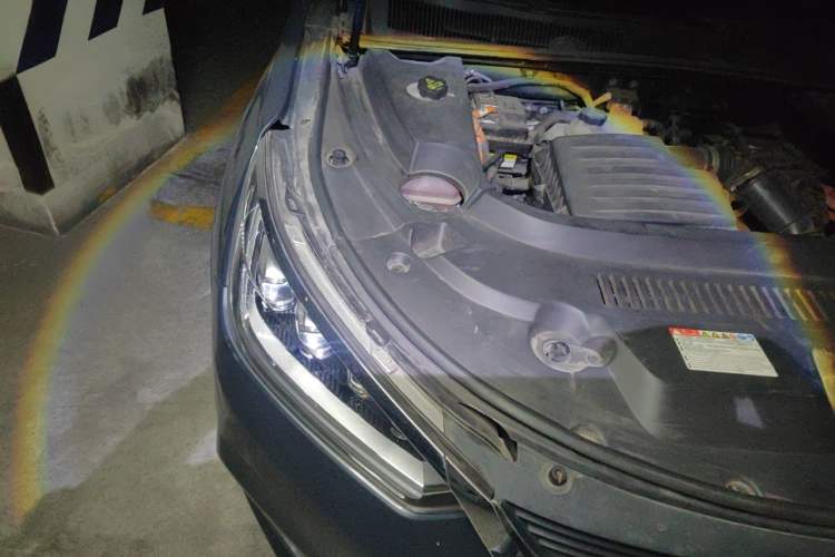 Used BYD Song New Energy 2019 Song DM 1.5TID Smart Connect Dynamic Model Engine Bay Right