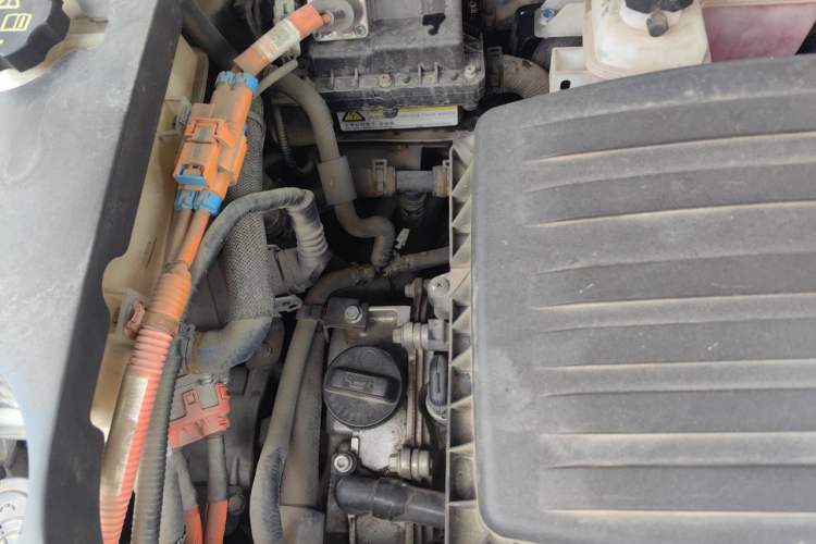 Used BYD Song New Energy 2019 Song DM 1.5TID Smart Connect Premium Model Engine Bay Right