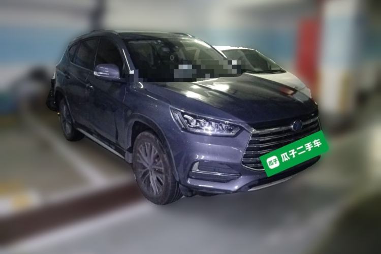 Used BYD Song New Energy 2019 Song DM 1.5TID Smart Connect Dynamic Model Front Right 45 Deg