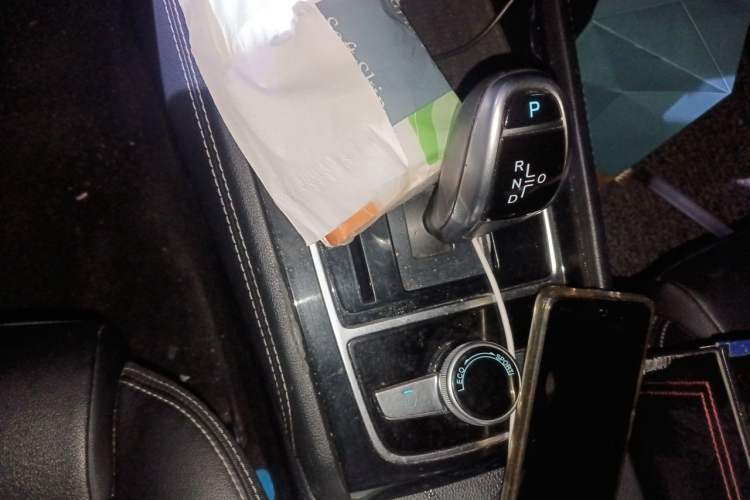 Used BYD Song New Energy 2019 Song DM 1.5TID Smart Connect Dynamic Model Gear Lever