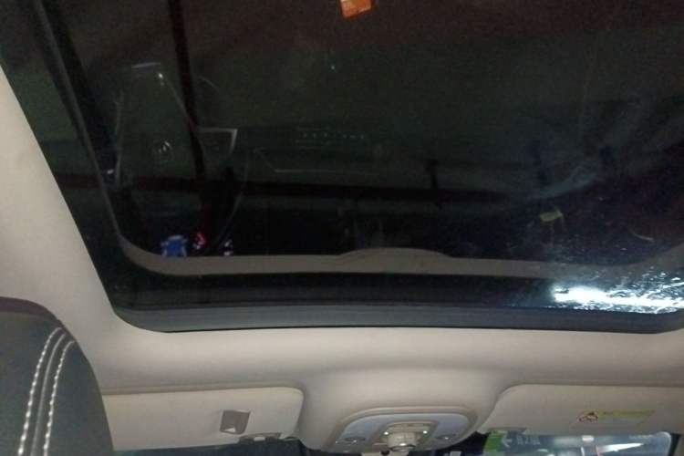 Used BYD Song New Energy 2019 Song DM 1.5TID Smart Connect Dynamic Model Headliner