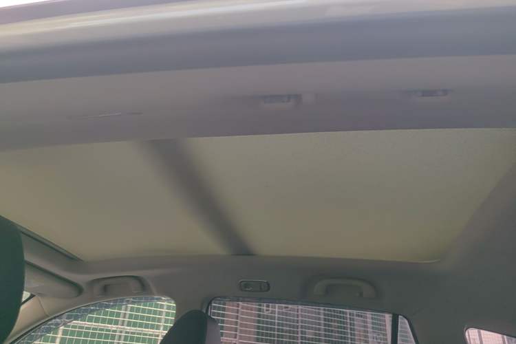 Used BYD Song New Energy 2019 Song DM 1.5TID Smart Connect Premium Model Headliner