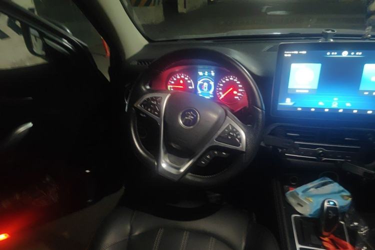 Used BYD Song New Energy 2019 Song DM 1.5TID Smart Connect Dynamic Model Steering Wheel