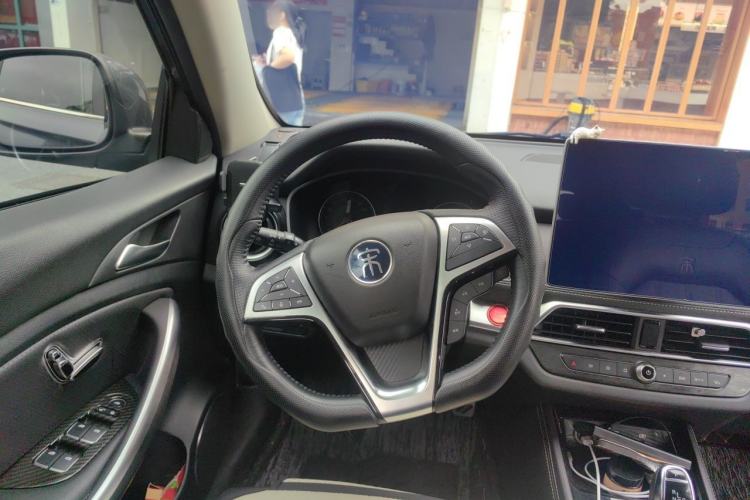 Used BYD Song New Energy 2019 Song DM 1.5TID Smart Connect Premium Model Steering Wheel