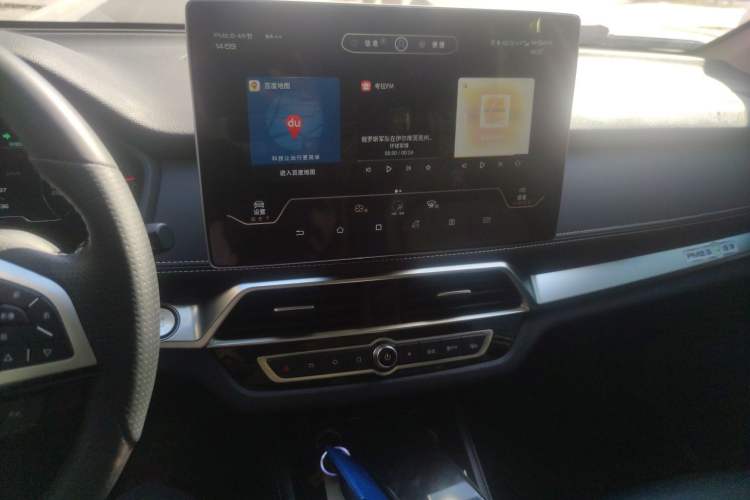 Used BYD Song New Energy 2019 Song EV500 Smart Connect Elite Model Audio And AC Panel