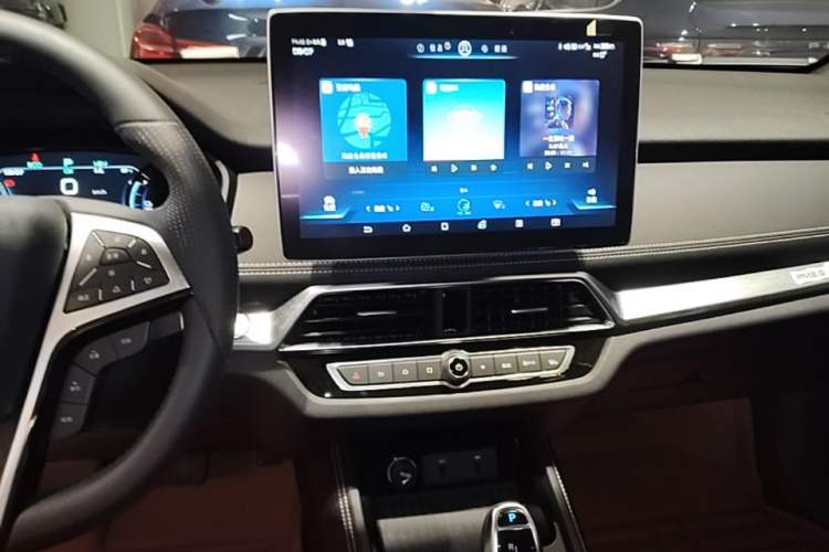 Used BYD Song New Energy 2019 Song DM 1.5TID Smart Connect Premium Model Audio And AC Panel