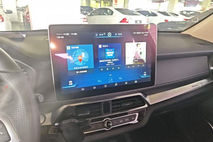 Used BYD Song New Energy 2019 Song DM 1.5TID Smart Connect Dynamic Model Audio And AC Panel