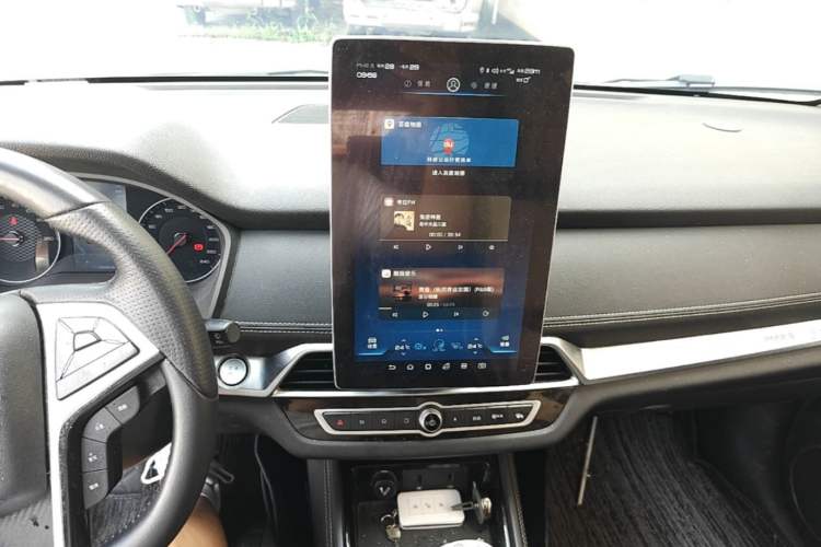 Used BYD Song New Energy 2019 Song DM 1.5TID Smart Connect Dynamic Model Audio And AC Panel