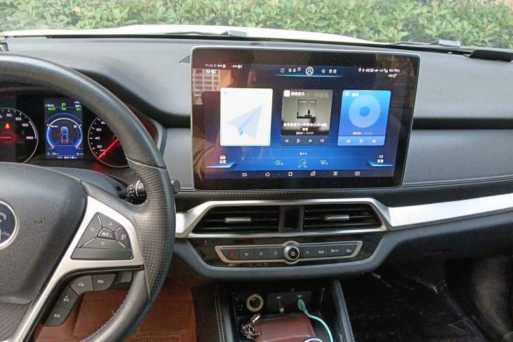 Used BYD Song New Energy 2019 Song DM 1.5TID Smart Connect Dynamic Model Audio And AC Panel