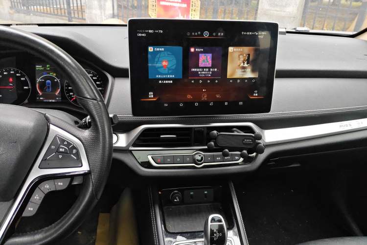 Used BYD Song New Energy 2019 Song DM 1.5TID Smart Connect Dynamic Model Audio And AC Panel