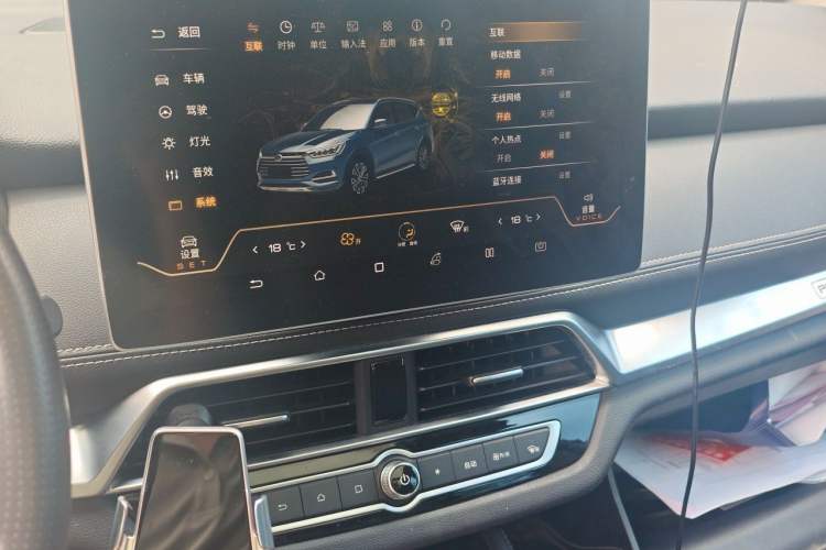 Used BYD Song New Energy 2019 Song DM 1.5TID Smart Connect Dynamic Model Audio And AC Panel