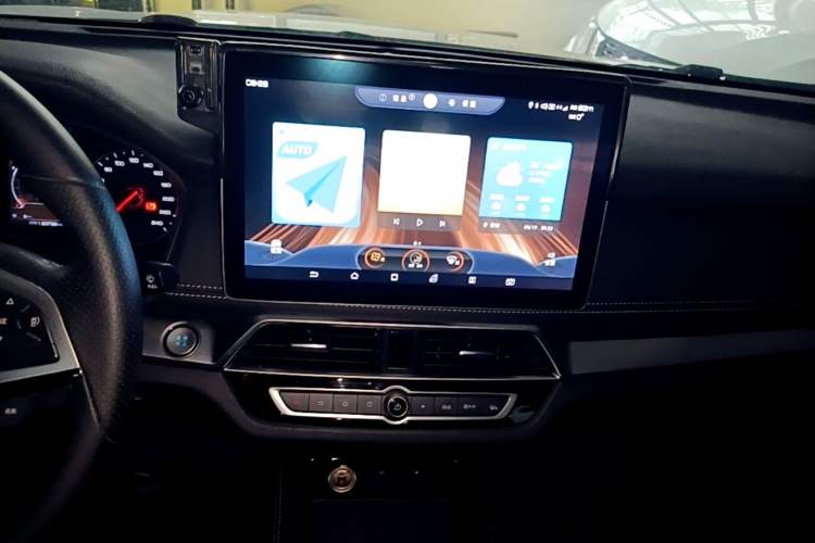 Used BYD Song New Energy 2019 Song DM 1.5TID Smart Connect Premium Model Audio And AC Panel