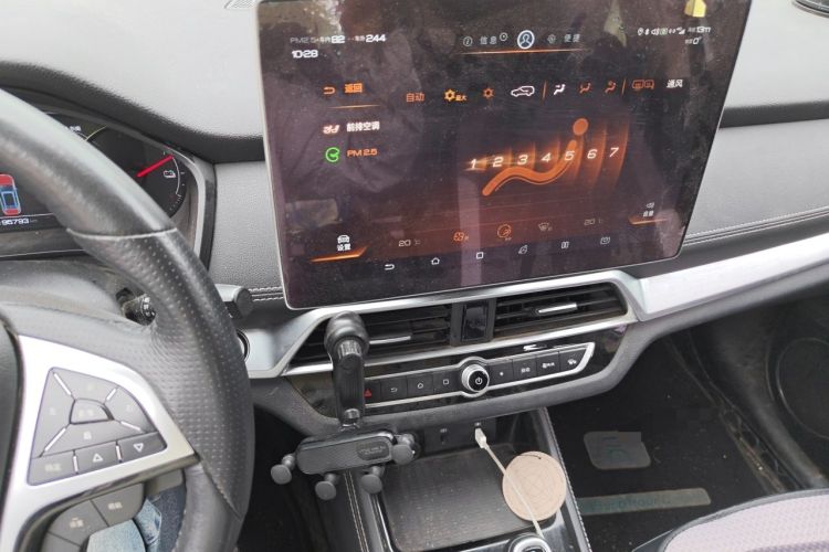 Used BYD Song New Energy 2019 Song EV500 Smart Connect Elite Model Audio And AC Panel