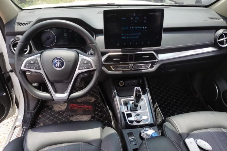 Used BYD Song New Energy 2019 Song DM 1.5TID Smart Connect Sharp Edition Center Console
