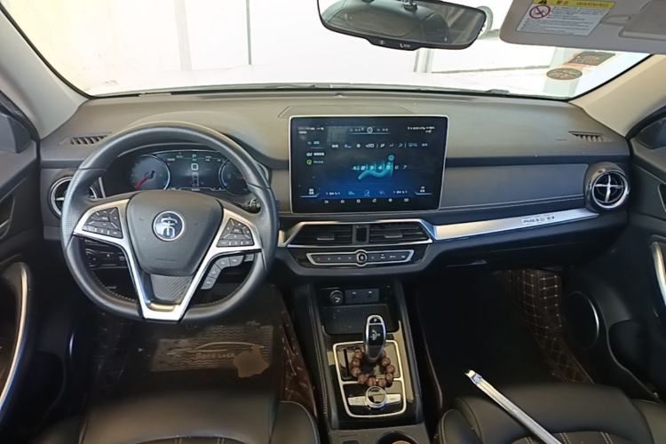 Used BYD Song New Energy 2019 Song DM 1.5TID Smart Connect Premium Model Center Console