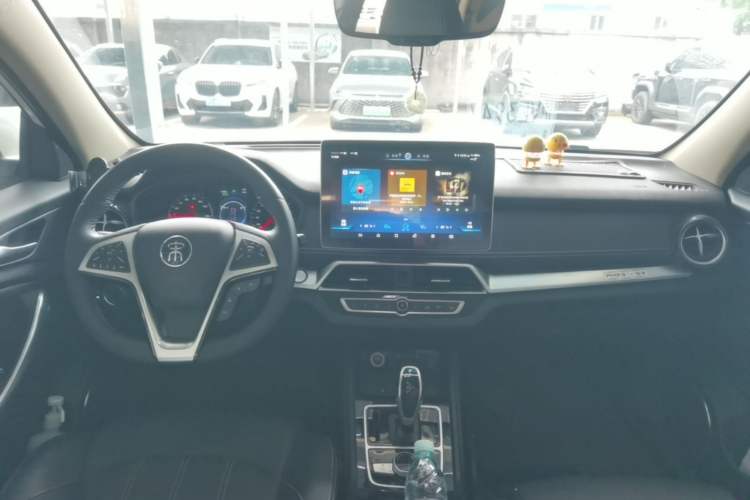 Used BYD Song New Energy 2019 Song DM 1.5TID Smart Connect Dynamic Model Center Console