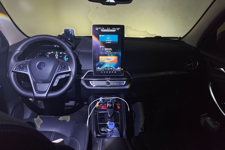 Used BYD Song New Energy 2019 Song DM 1.5TID Smart Connect Sharp Edition Center Console