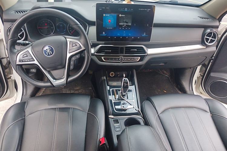 Used BYD Song New Energy 2019 Song DM 1.5TID Smart Connect Dynamic Model Center Console