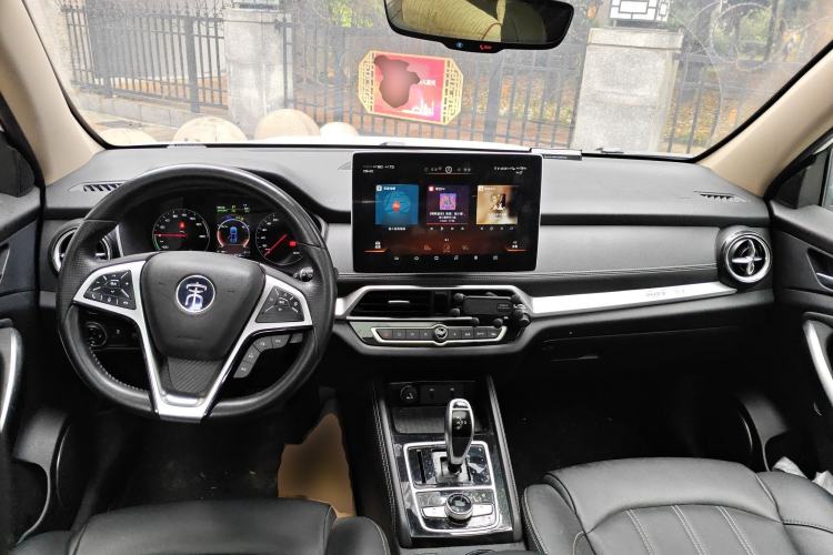 Used BYD Song New Energy 2019 Song DM 1.5TID Smart Connect Dynamic Model Center Console