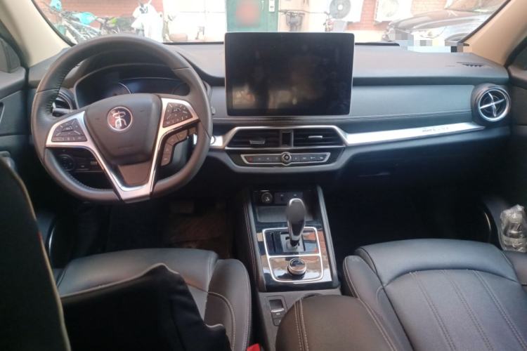 Used BYD Song New Energy 2019 Song EV500 Smart Connect Elite Model Center Console