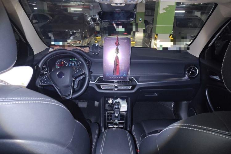 Used BYD Song New Energy 2019 Song DM 1.5TID Smart Connect Premium Model Center Console