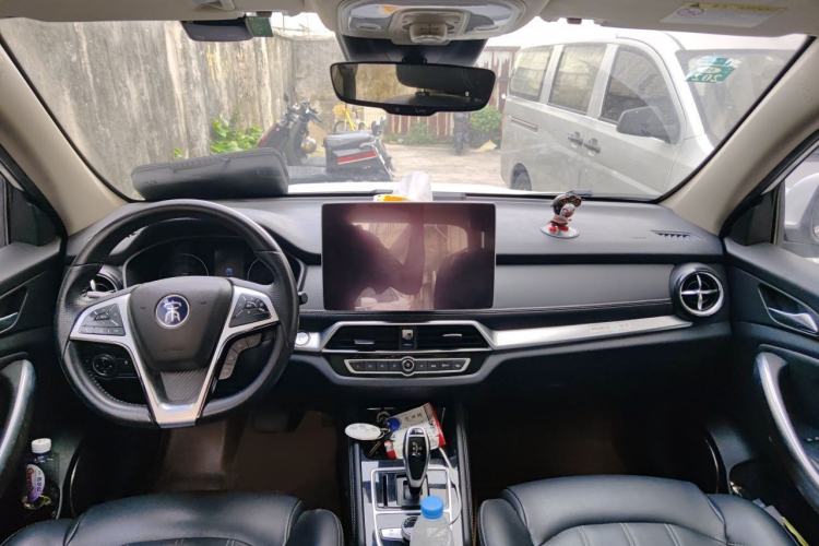Used BYD Song New Energy 2019 Song DM 1.5TID Smart Connect Dynamic Model Center Console