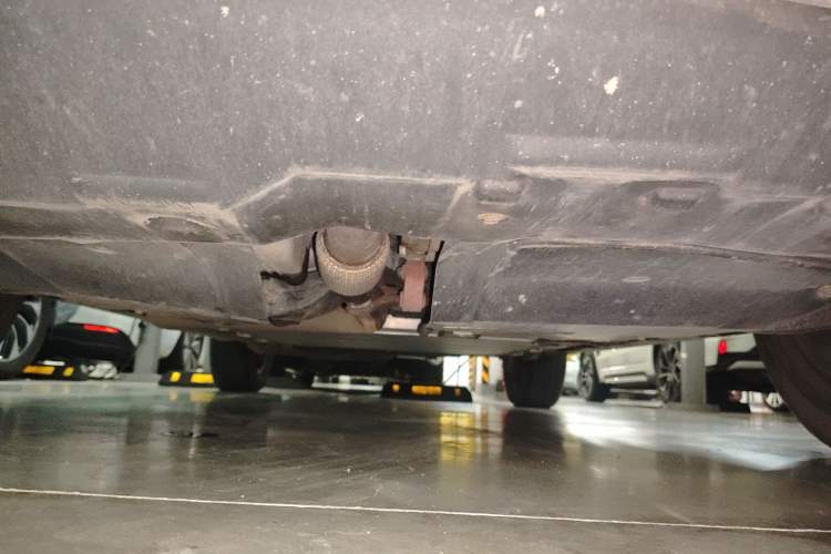 Used BYD Song New Energy 2019 Song DM 1.5TID Smart Connect Dynamic Model Chassis Front
