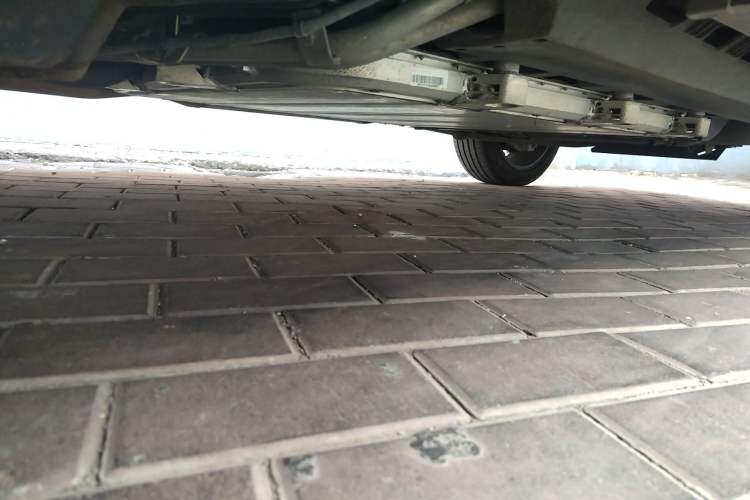 Used BYD Song New Energy 2019 Song DM 1.5TID Smart Connect Sharp Edition Chassis Front Left