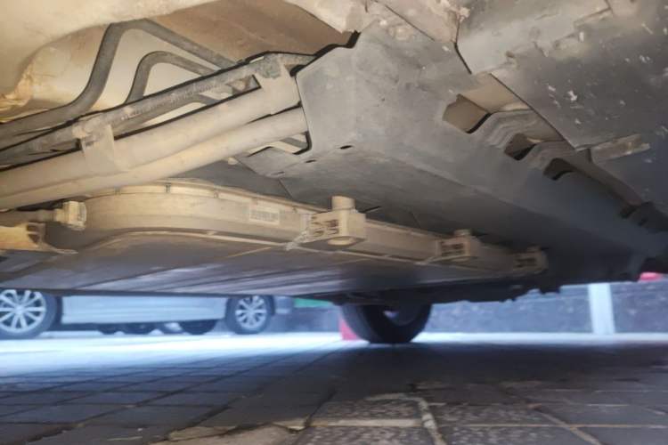 Used BYD Song New Energy 2019 Song DM 1.5TID Smart Connect Dynamic Model Chassis Front Left