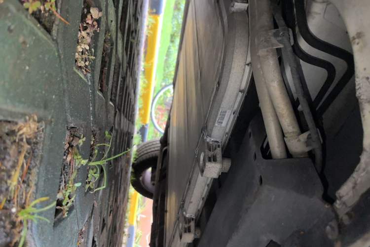 Used BYD Song New Energy 2019 Song DM 1.5TID Smart Connect Sharp Edition Chassis Front Left