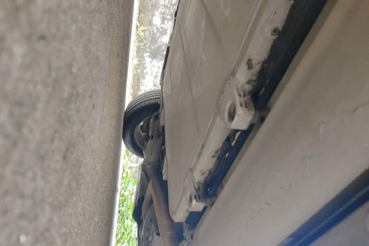 Used BYD Song New Energy 2019 Song DM 1.5TID Smart Connect Dynamic Model Chassis Front Right