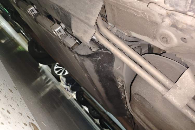 Used BYD Song New Energy 2019 Song DM 1.5TID Smart Connect Dynamic Model Chassis Rear Left