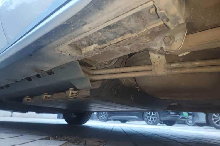 Used BYD Song New Energy 2019 Song DM 1.5TID Smart Connect Dynamic Model Chassis Rear Left